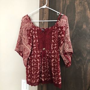 Off-the-shoulder Top